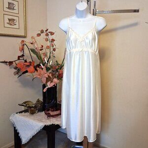 NEW Women’s White Lace Chemise Nightgown Adjustable Straps Nightie 8M